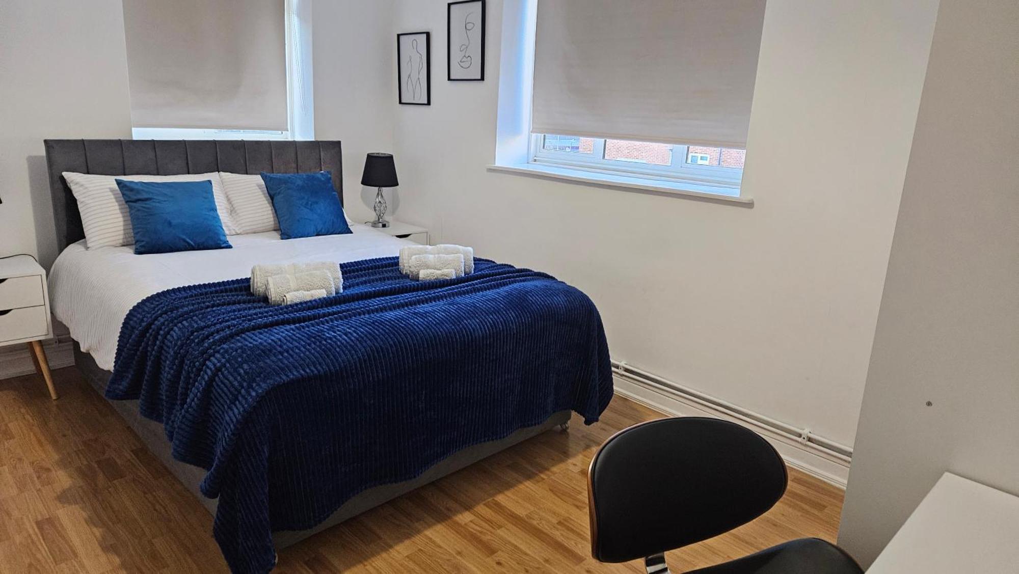 Spacious Two Bedroom Apartment In Battersea, Free Parking Londra Exterior foto