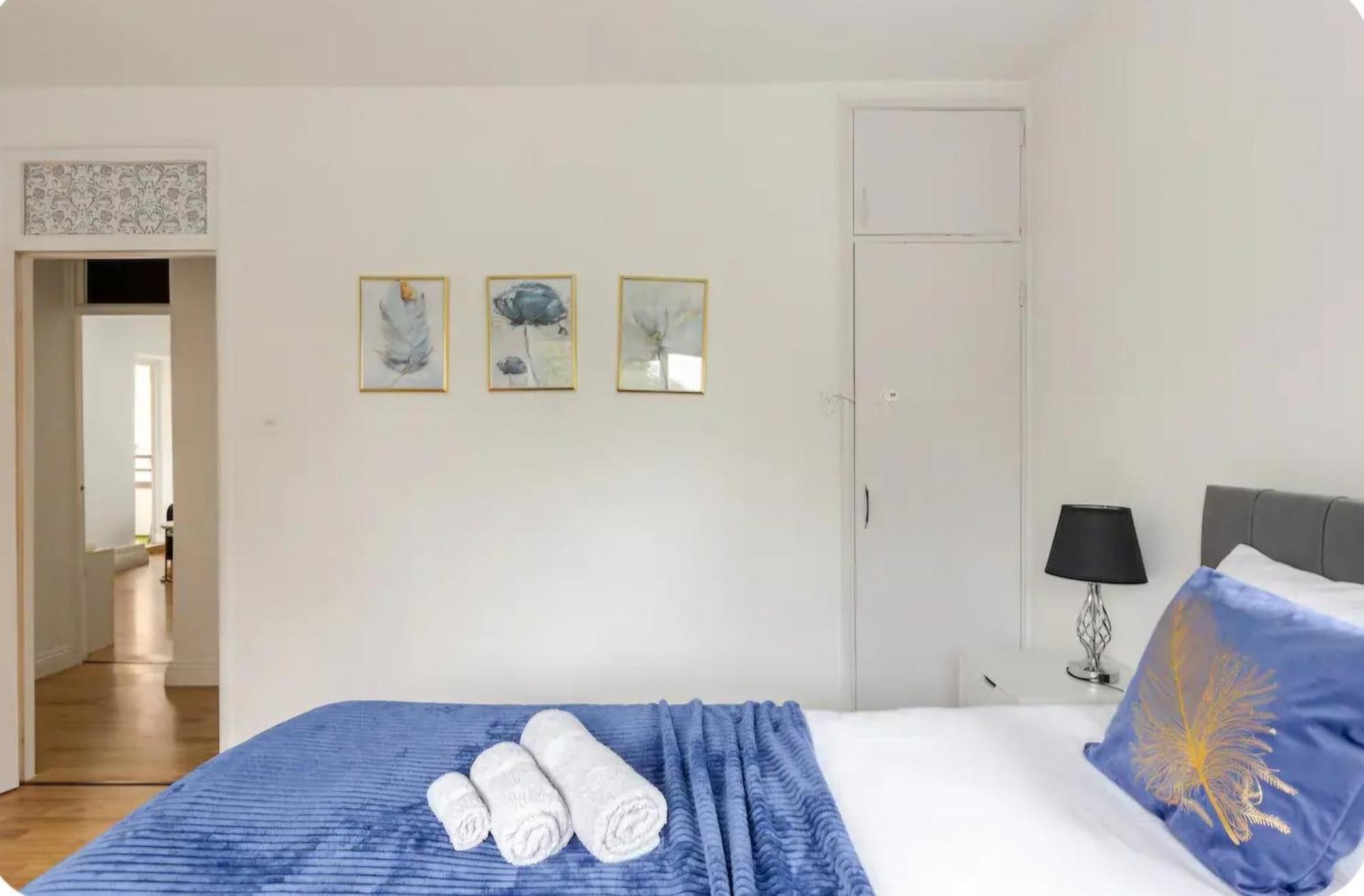 Spacious Two Bedroom Apartment In Battersea, Free Parking Londra Exterior foto